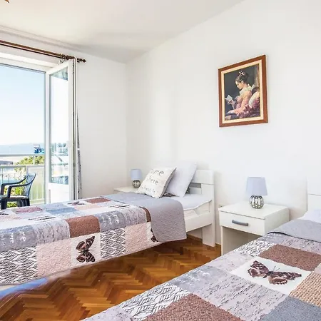 Apartman Gorgeous In With Wifi Ploče