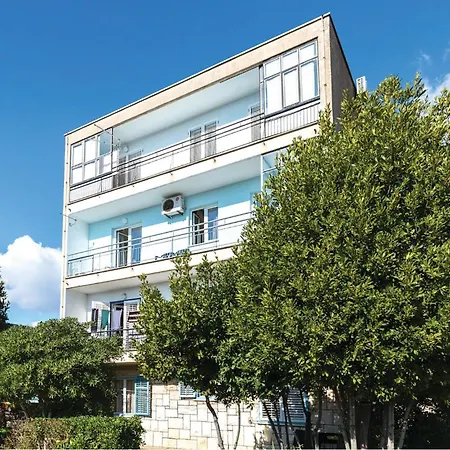 Lejlighed Two-bedroom In