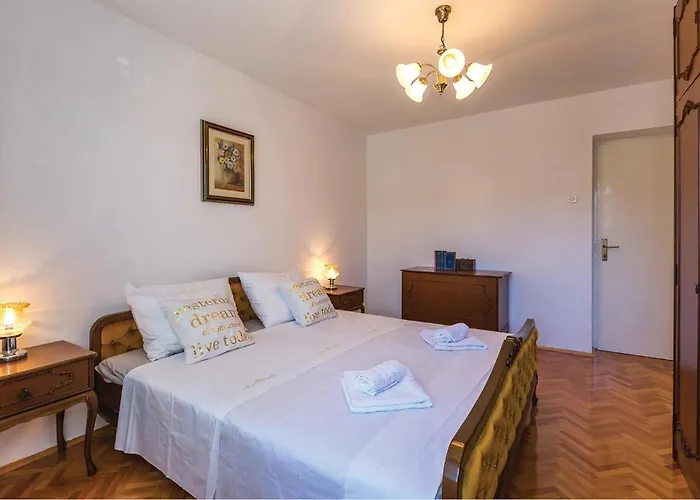 Two-bedroom In Daire